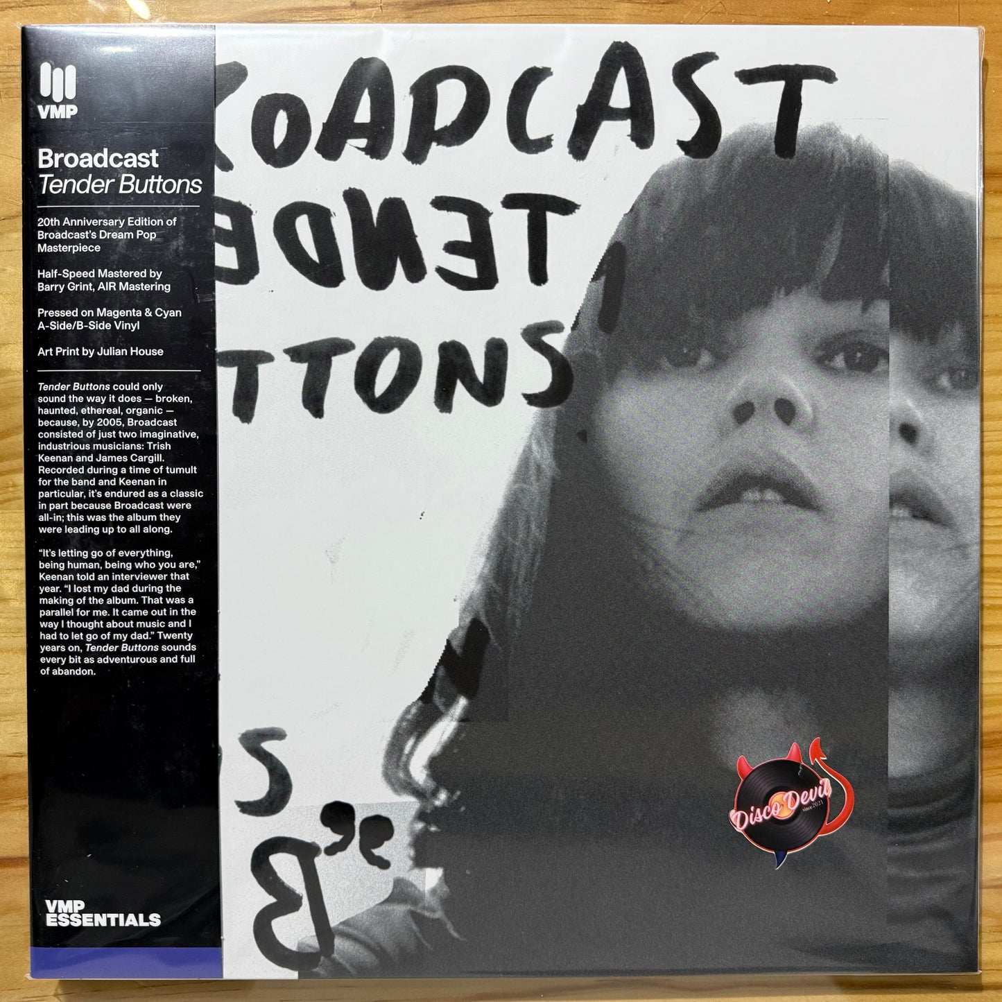 Broadcast - Tender Buttons, VMP