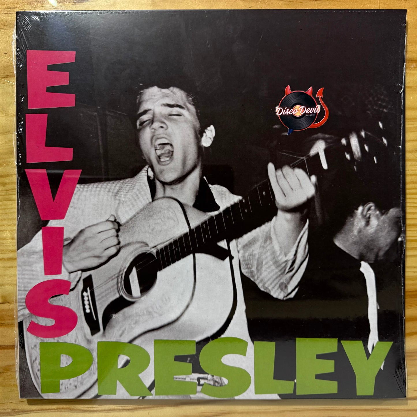 Elvis Presley - Elvis Presley