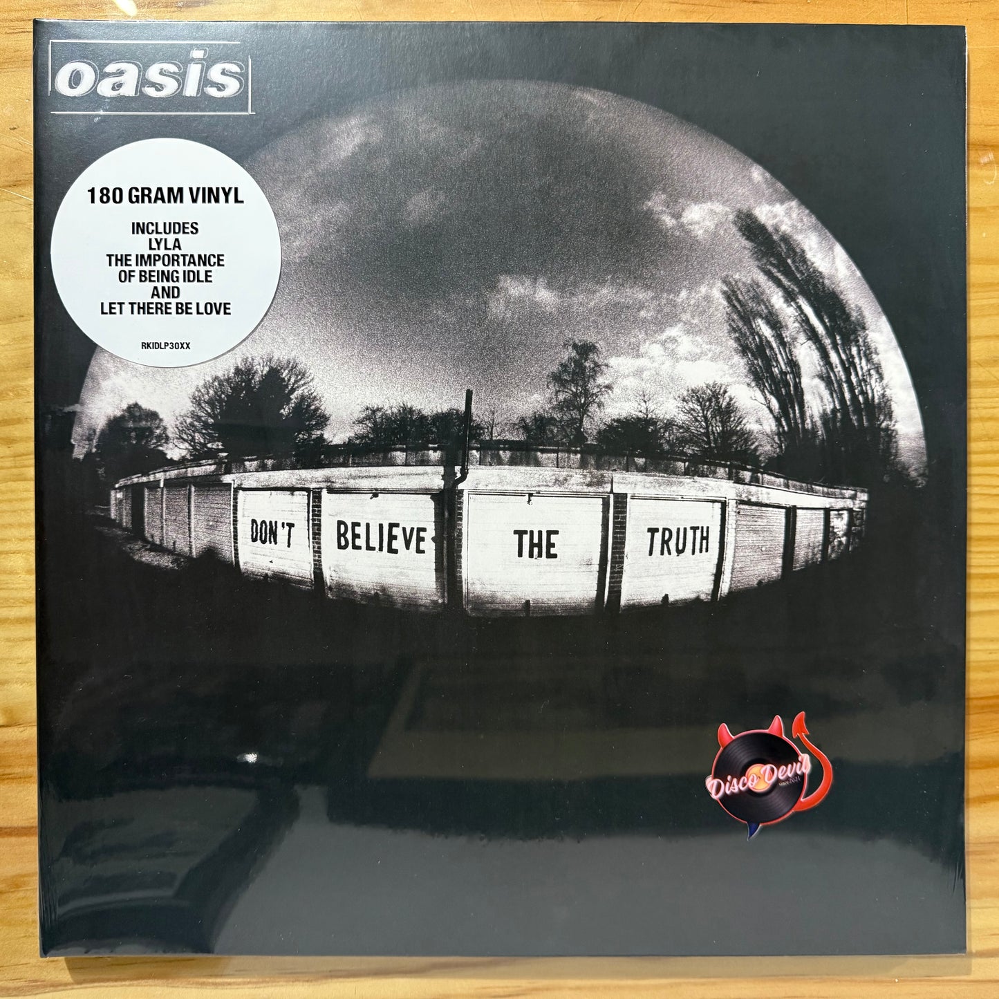 Oasis - Don't Believe The Truth