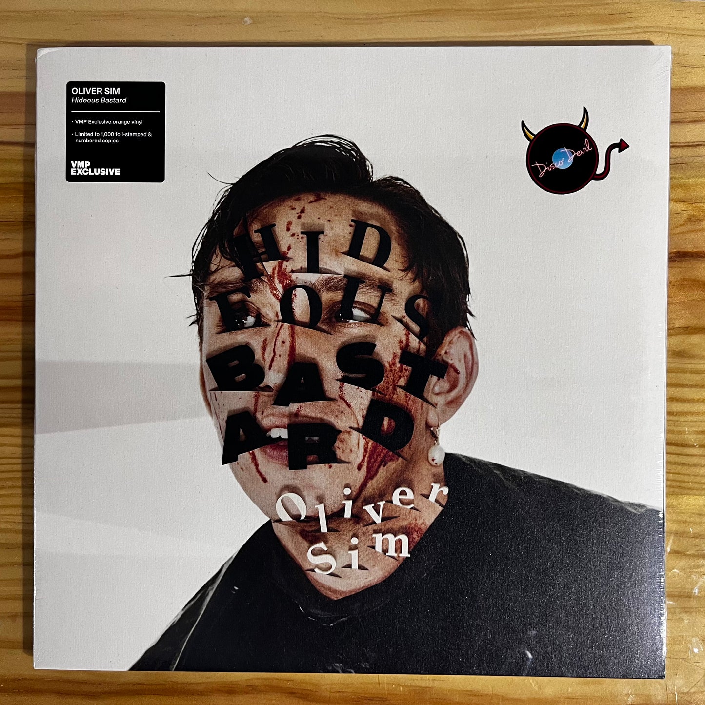 Oliver Sim - Hideous Bastard, VMP