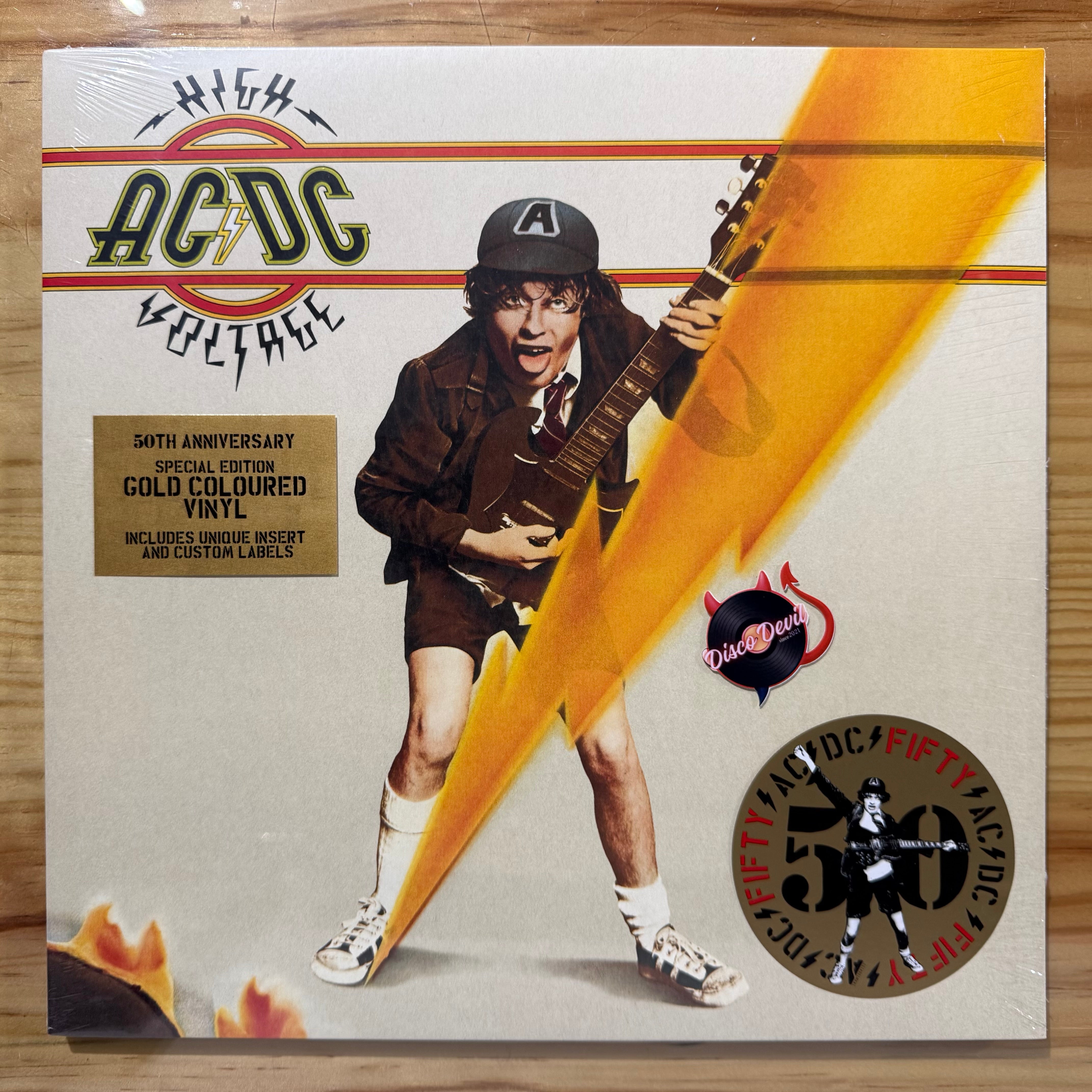 AC/DC - High Voltage, Gold Vinyl – Disco Devil | Página Oficial