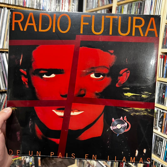 Radio Futura - De Un País en Llamas