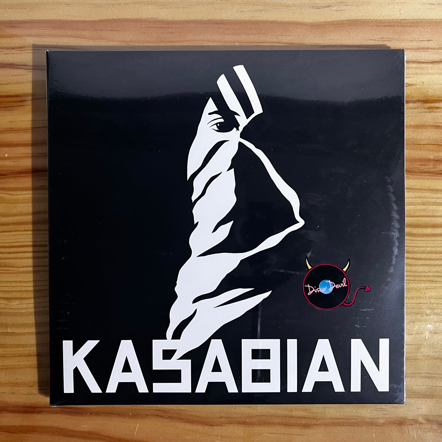 Kasabian - Kasabian