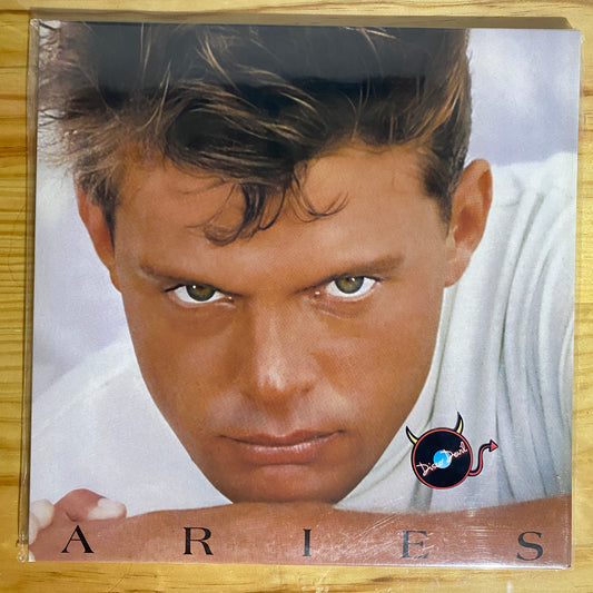 Luis Miguel - Aries