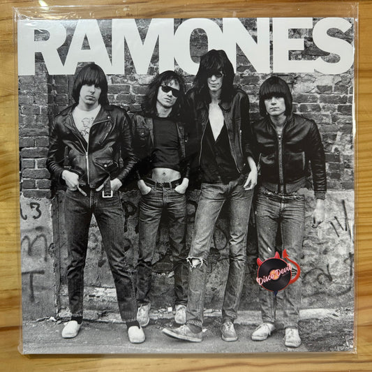Ramones - Ramones [Mono] + Bonus 7" [Mono] (Rhino Red Vinyl)