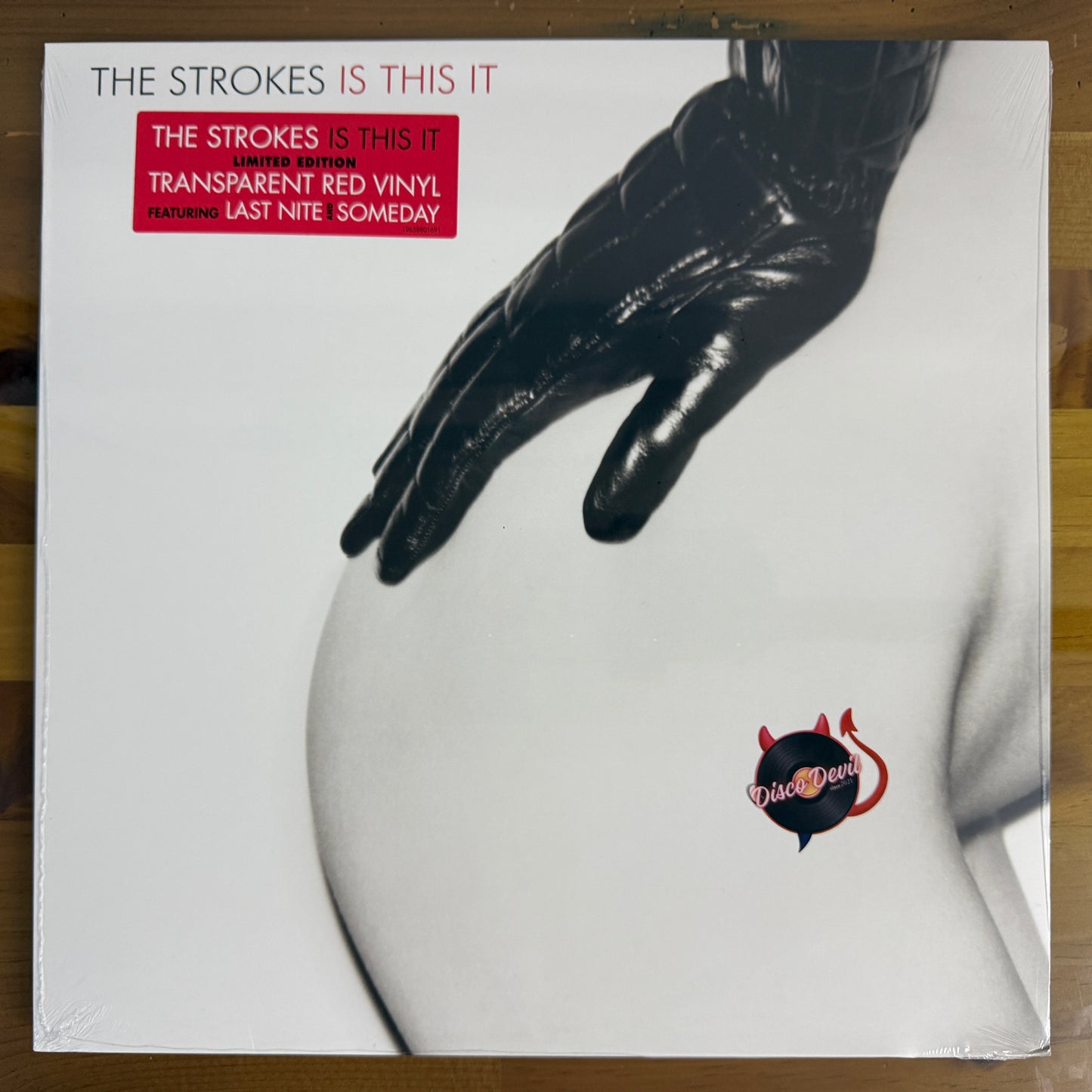 Strokes - Is This It, Red Vinyl
