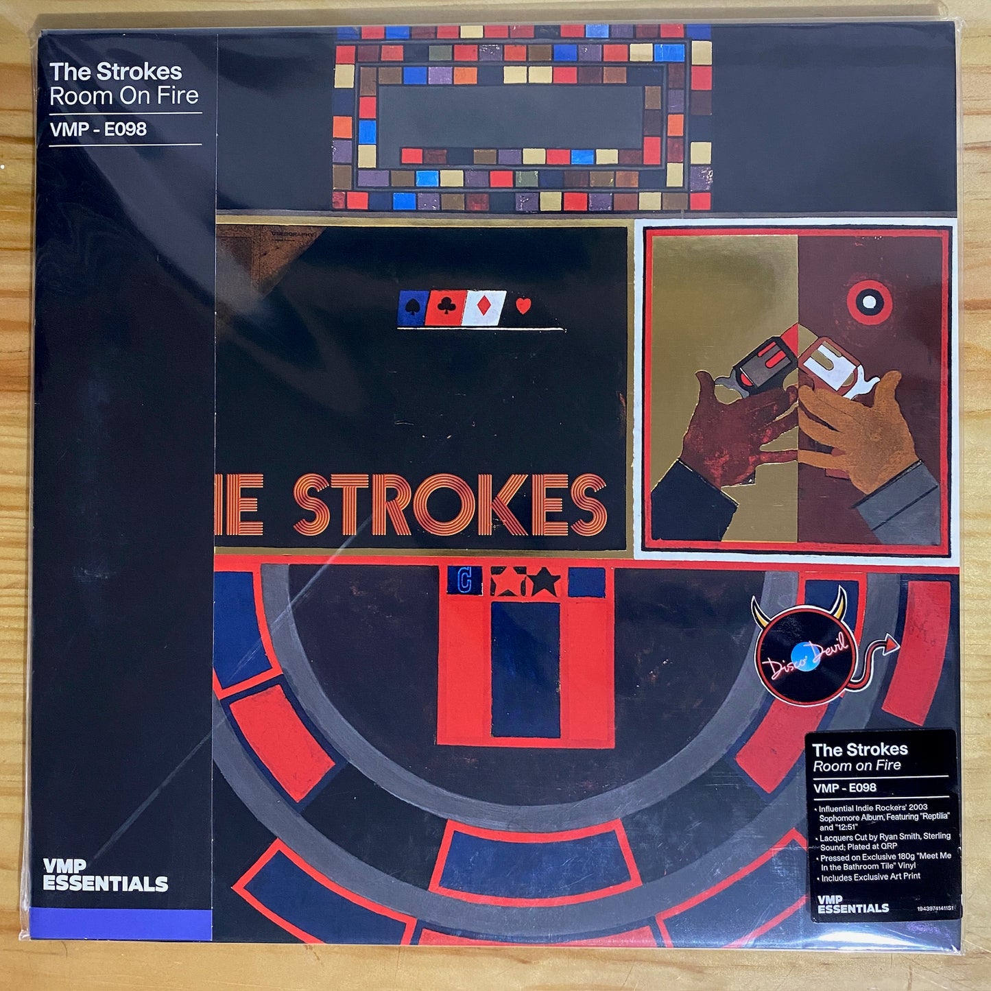 Strokes - Room on Fire, VMP